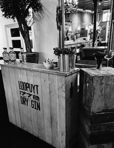 Hoppe Schiedam drinken